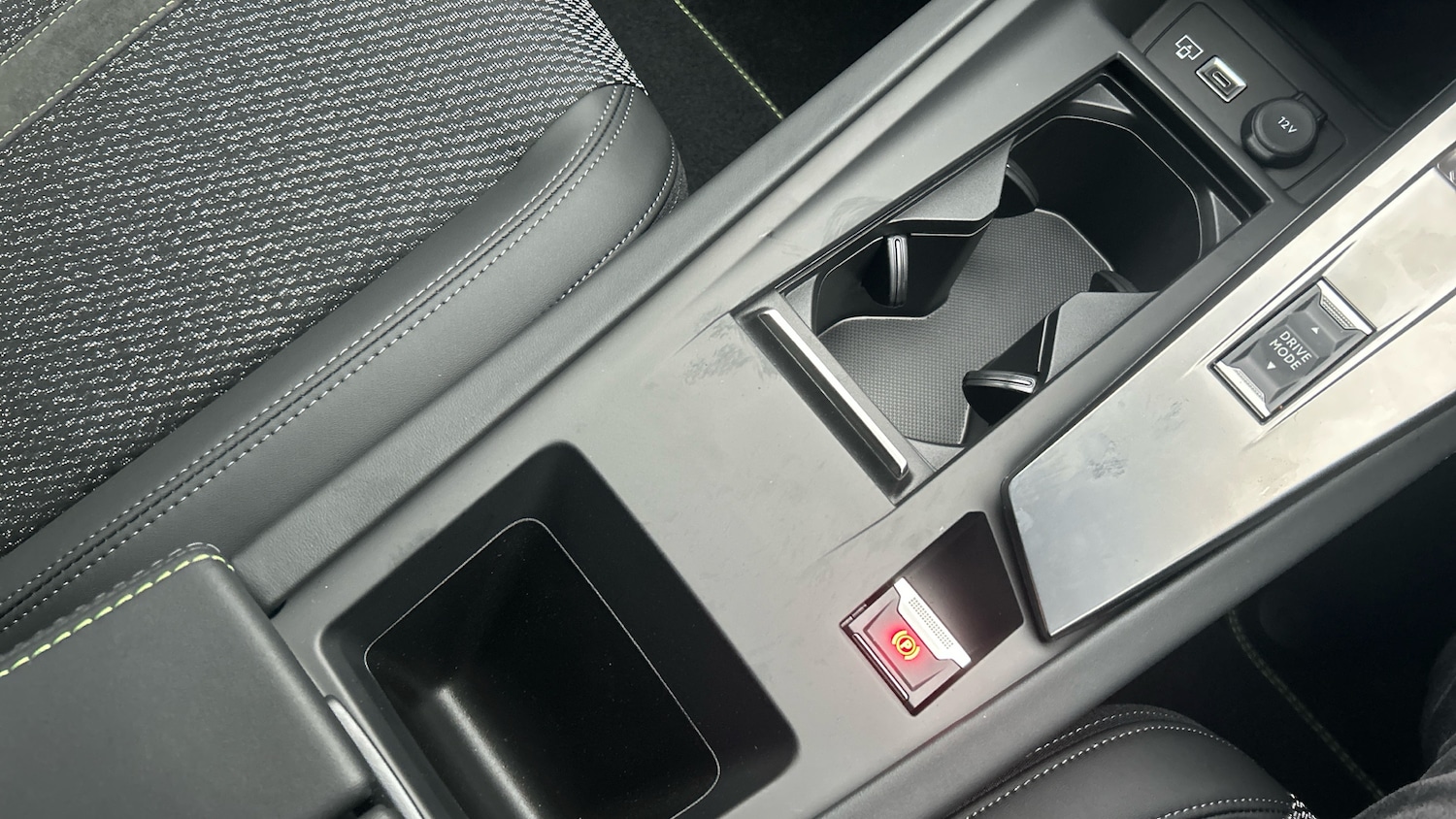 Used Peugeot 408 2025 for sale - 77218102: Photo 22