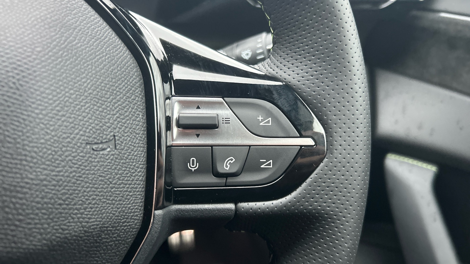 Used Peugeot 408 2025 for sale - 77218102: Photo 25