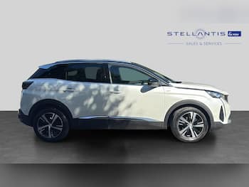 Used Peugeot 3008 2023 for sale - 79727834: Photo