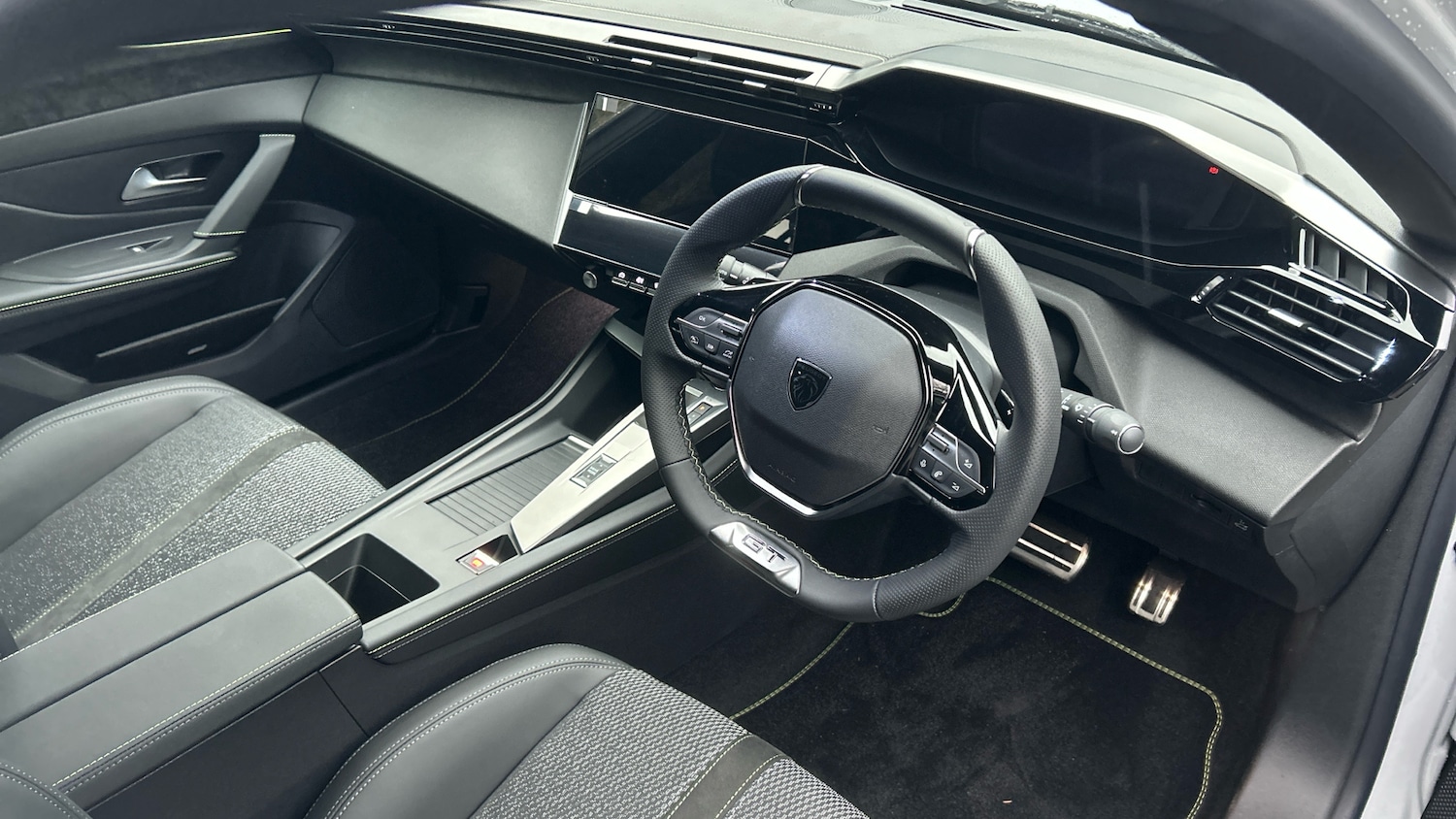 Used Peugeot 408 2025 for sale - 77218089: Photo 12