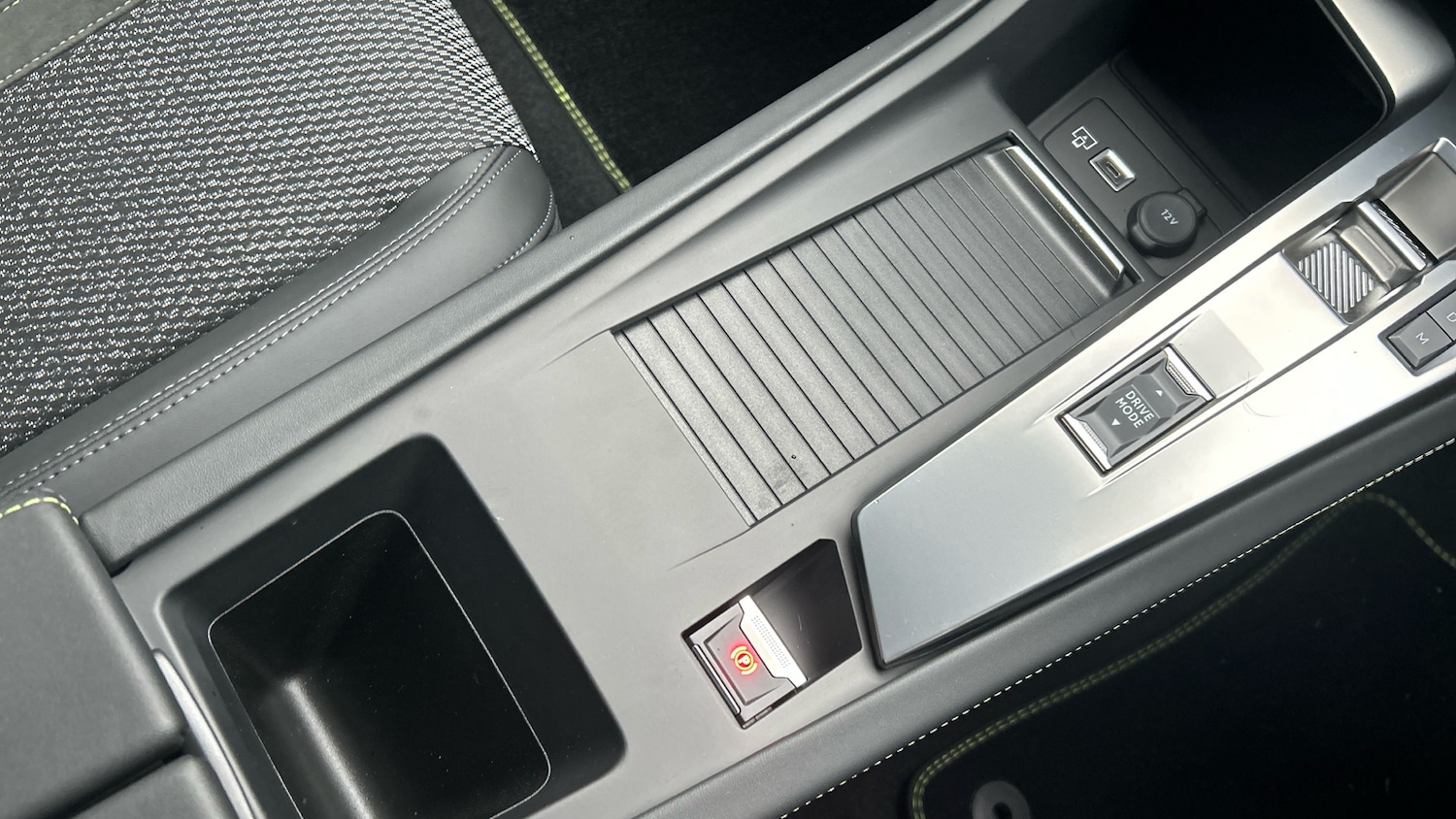 Used Peugeot 408 2025 for sale - 77218089: Photo 22