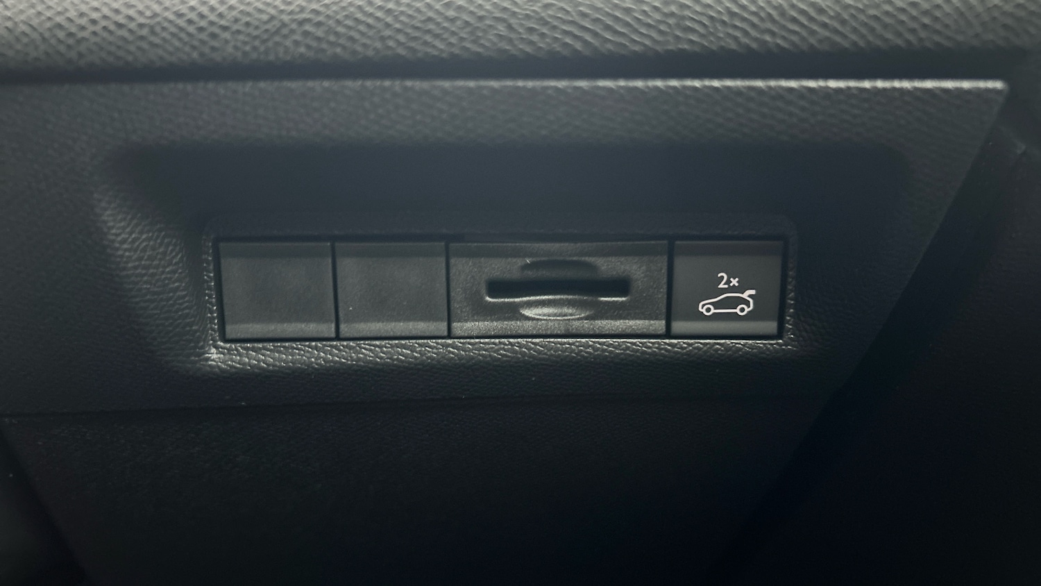 Used Peugeot 408 2025 for sale - 77218089: Photo 34