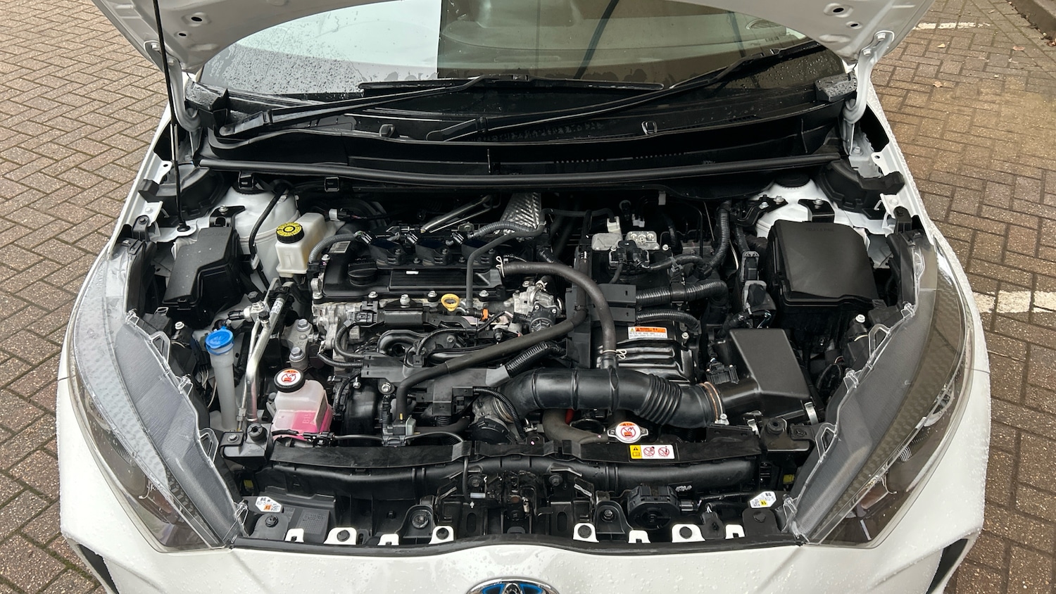 Used Toyota Yaris 2022 for sale - 77145126: Photo 19