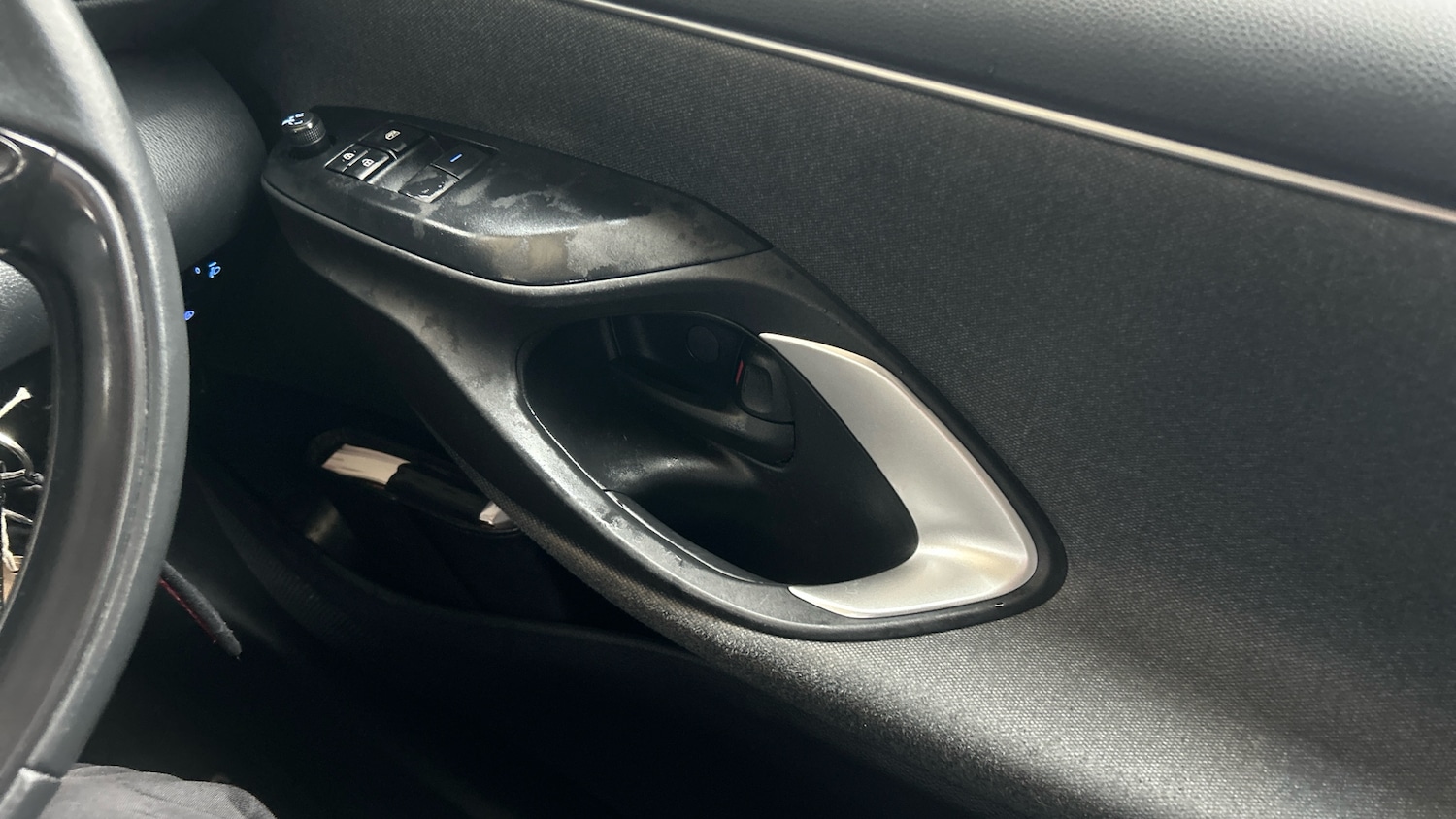 Used Toyota Yaris 2022 for sale - 77145126: Photo 23