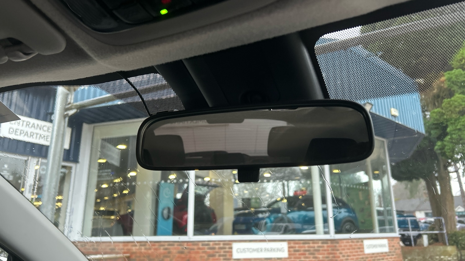 Used Toyota Yaris 2022 for sale - 77145126: Photo 36