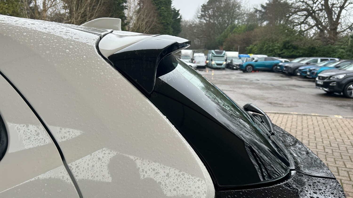 Used Toyota Yaris 2022 for sale - 77145126: Photo 38