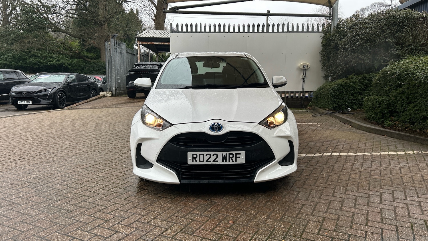 Used Toyota Yaris 2022 for sale - 77145126: Photo 9