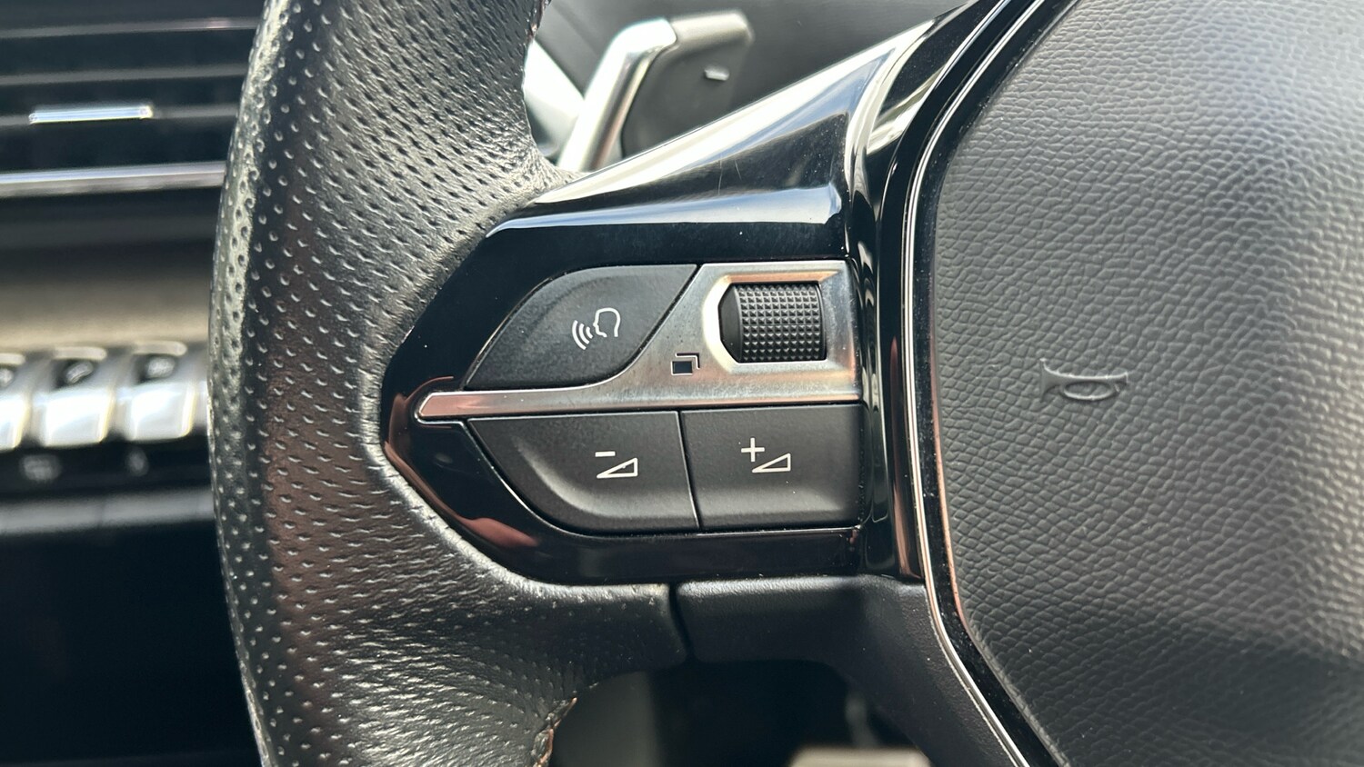 Used Peugeot 3008 2021 for sale - 77067393: Photo 23