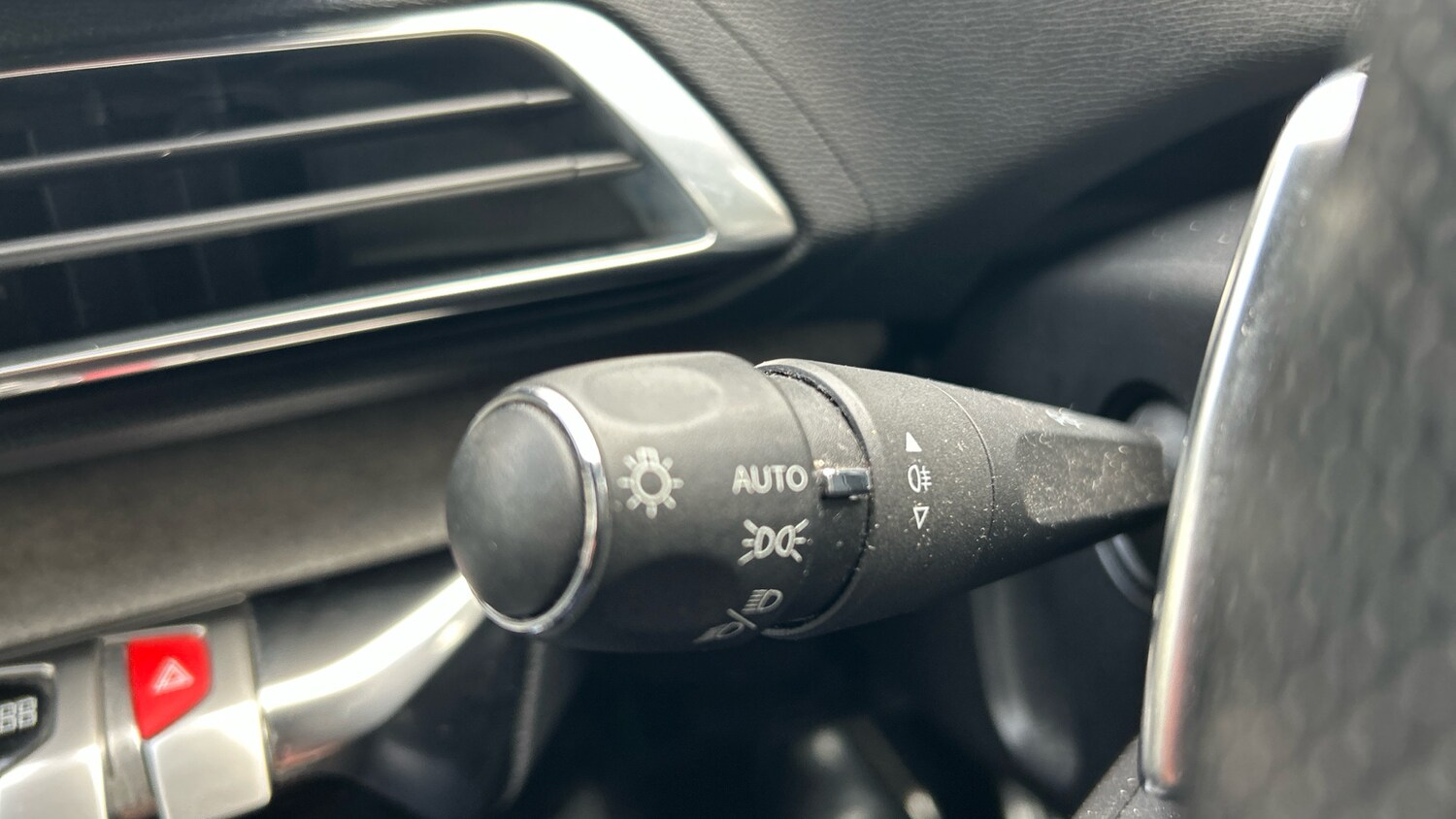 Used Peugeot 3008 2021 for sale - 77067393: Photo 27