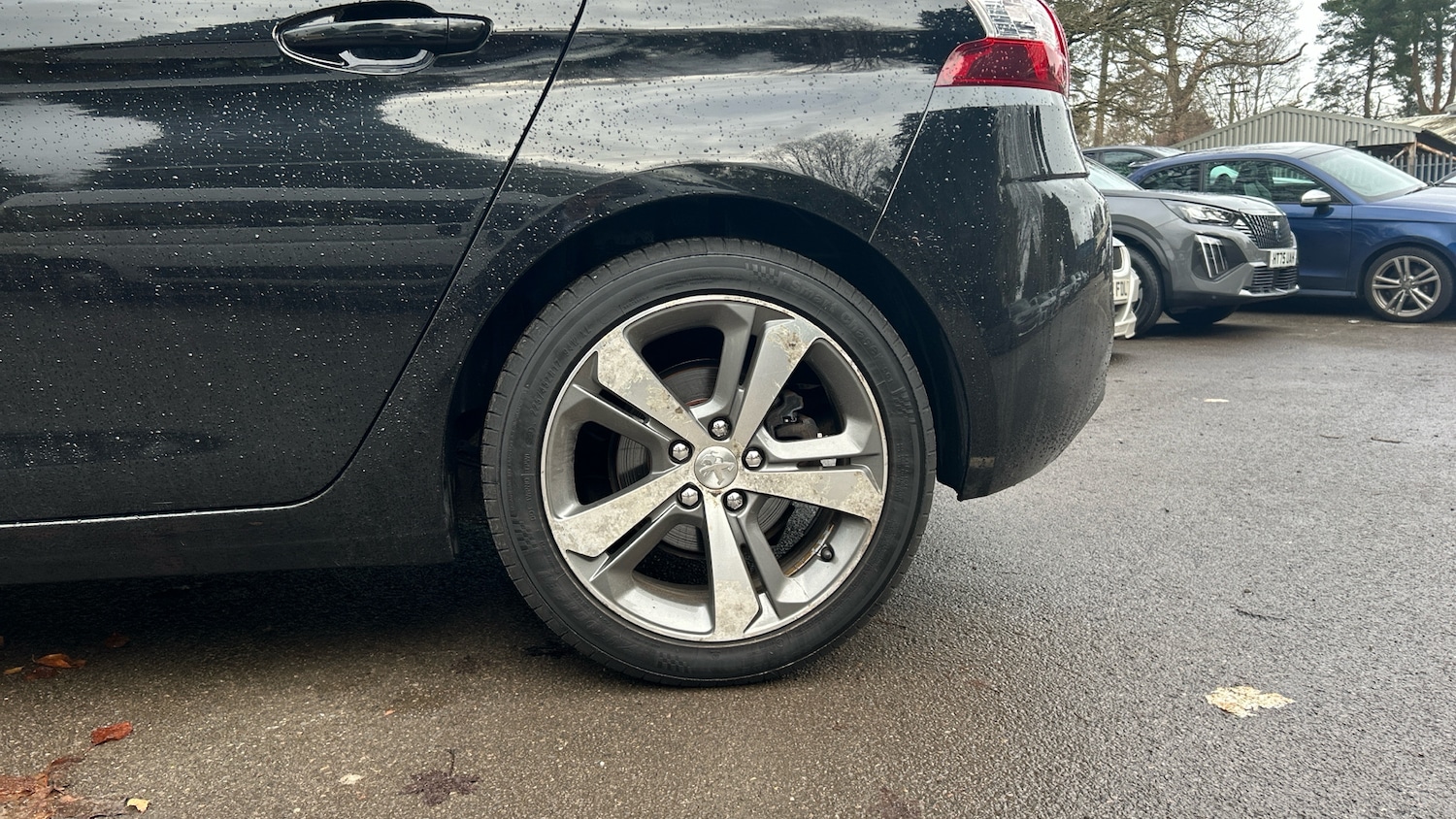 Used Peugeot 308 2017 for sale - 77638045: Photo 15