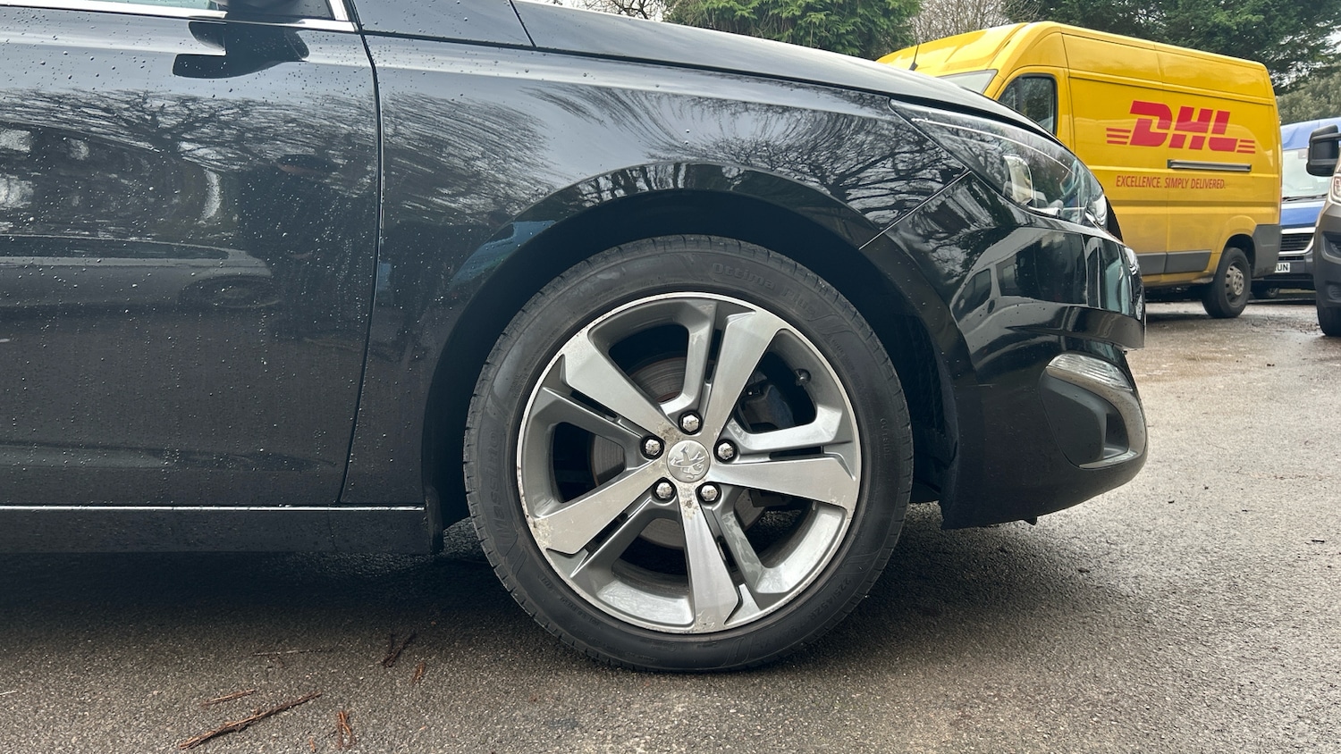 Used Peugeot 308 2017 for sale - 77638045: Photo 17