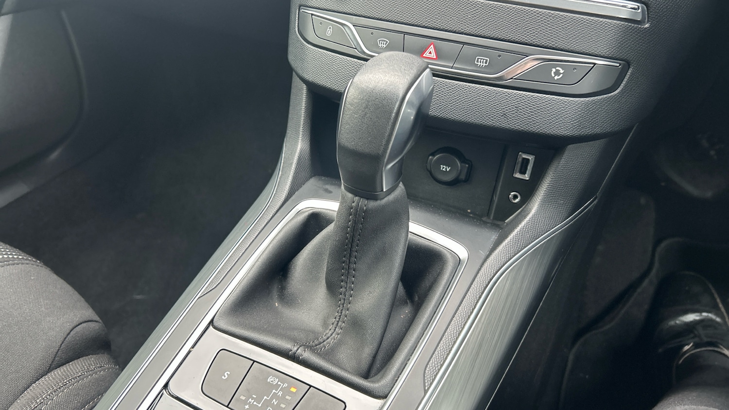 Used Peugeot 308 2017 for sale - 77638045: Photo 20