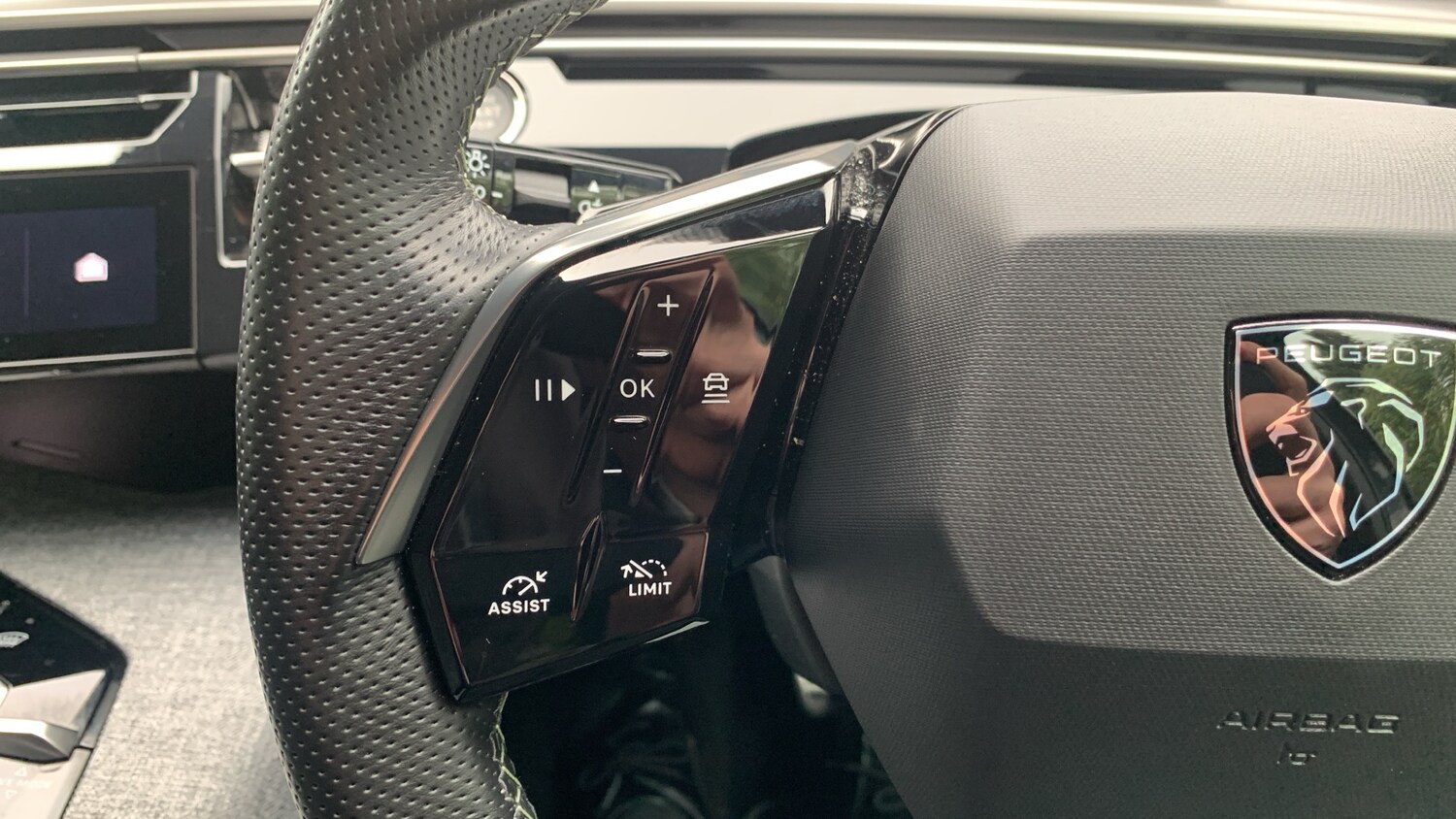 Used Peugeot 3008 2024 for sale - 75979381: Photo 23