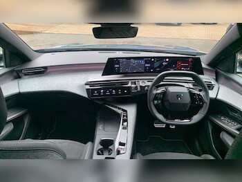 Used Peugeot 3008 2024 for sale - 75979381: Photo 4