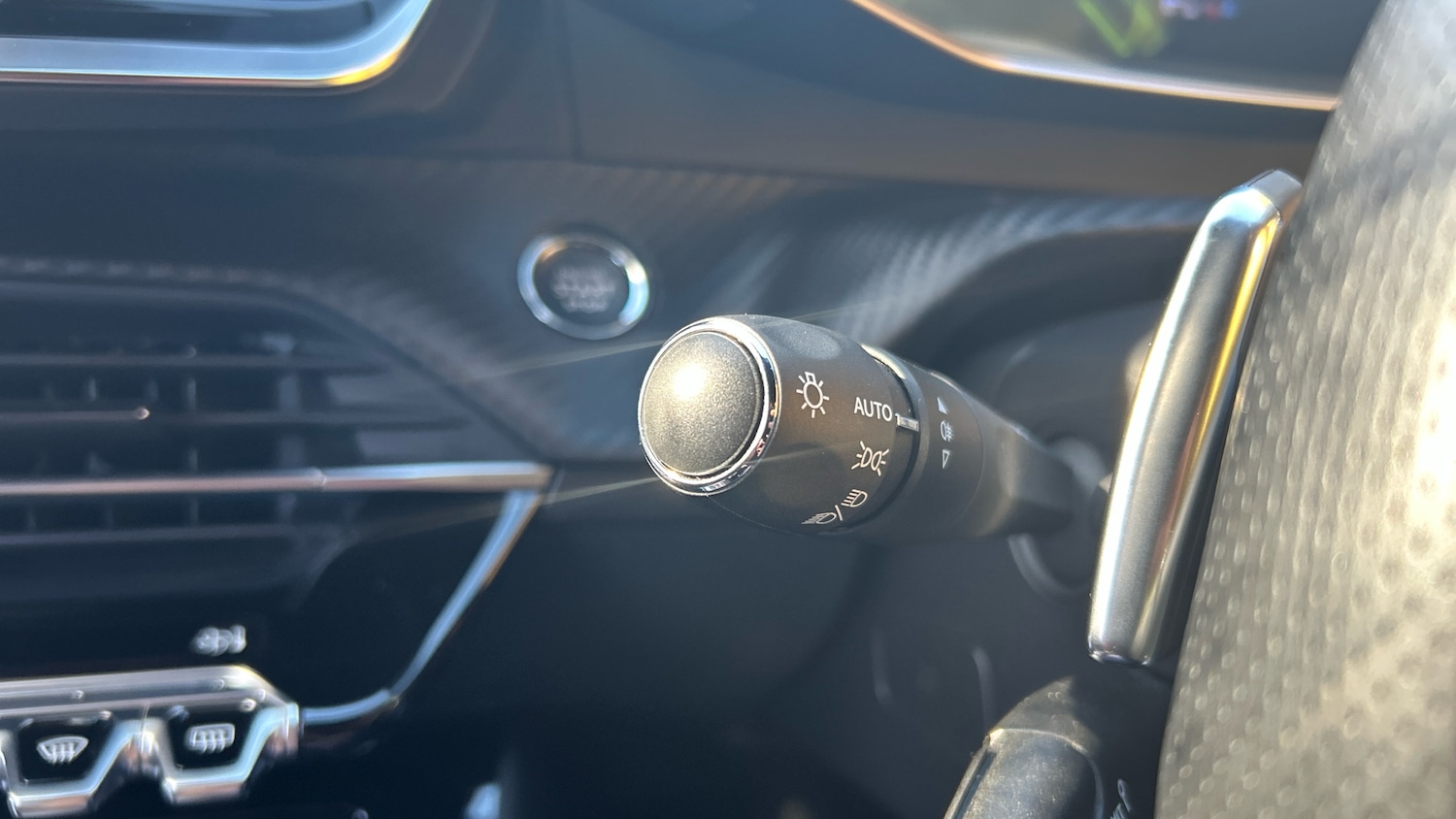 Used Peugeot 2008 2024 for sale - 76285216: Photo 27