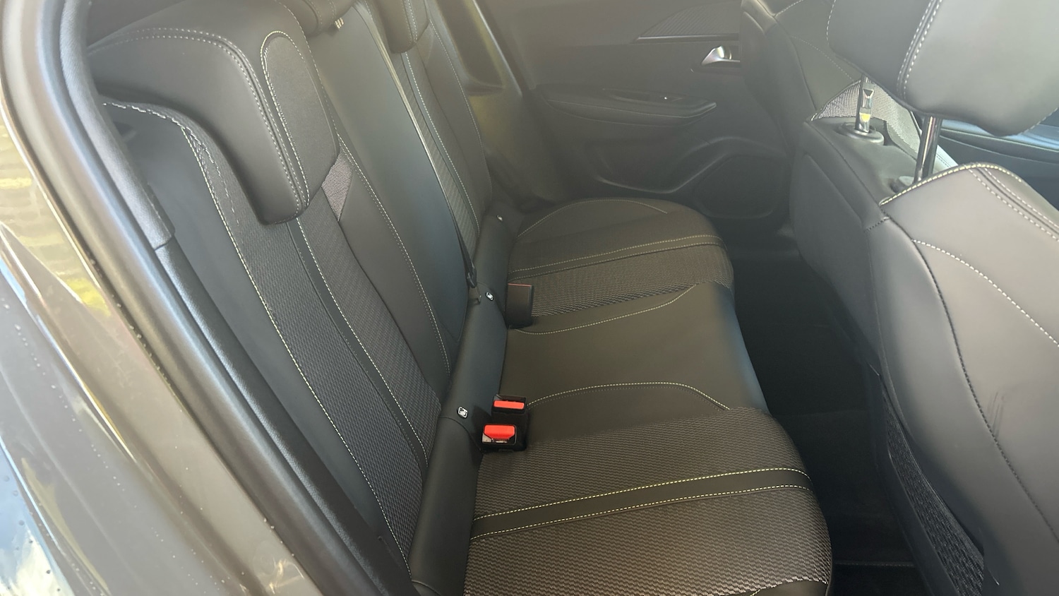 Used Peugeot 2008 2024 for sale - 76285216: Photo 33