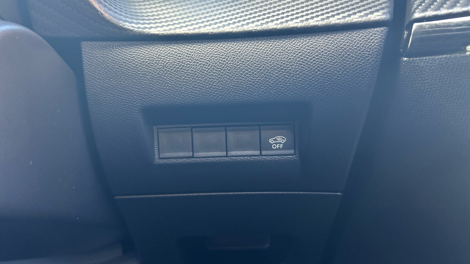 Used Peugeot 2008 2024 for sale - 76285216: Photo 34