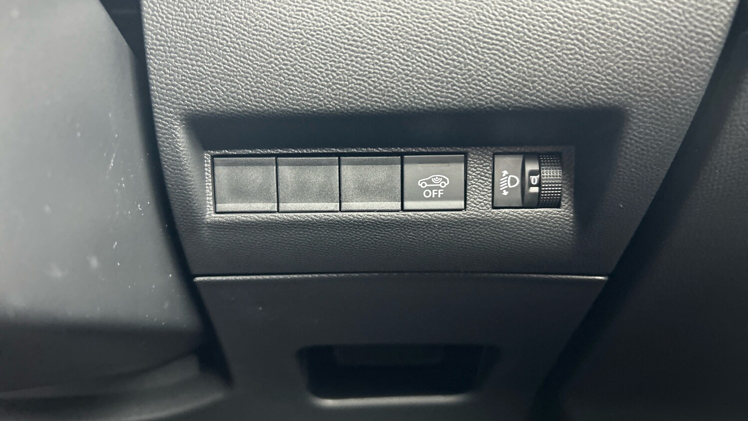 Used Peugeot 2008 2025 for sale - 77569776: Photo 34