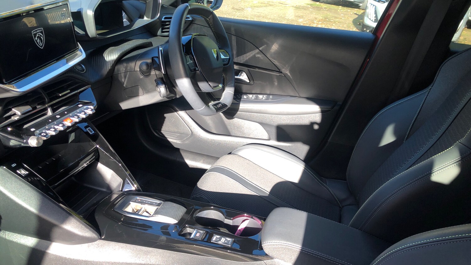 Used Peugeot 208 2025 for sale - 76359098: Photo 12