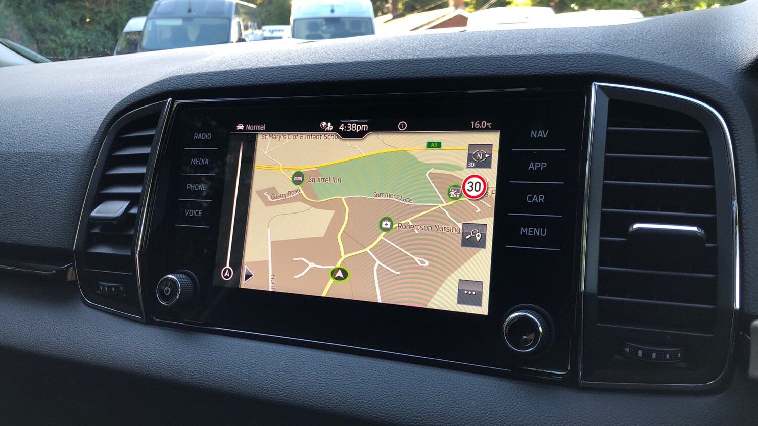 Used Skoda Karoq 2024 for sale - 75859274: Photo 32