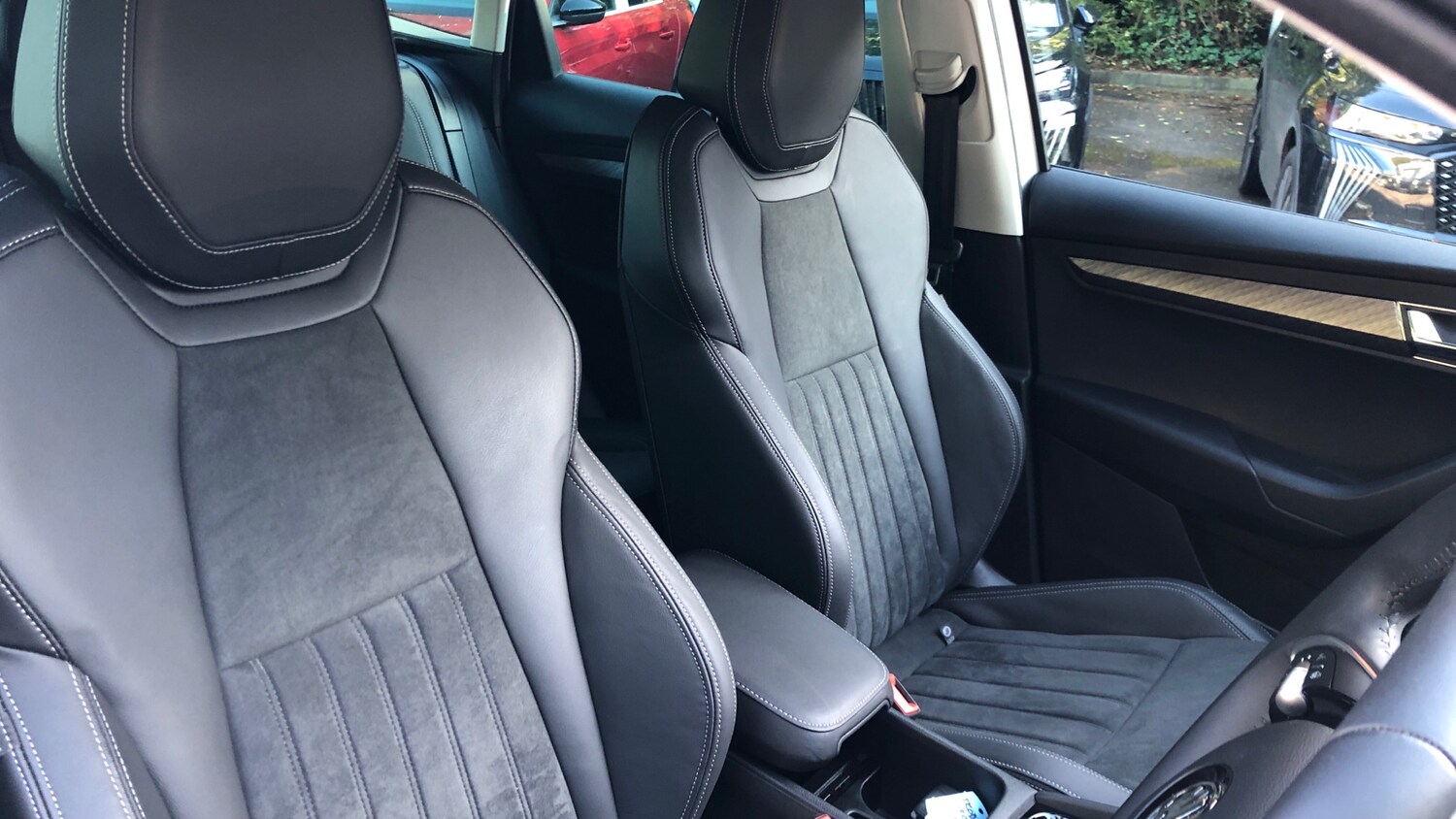 Used Skoda Karoq 2024 for sale - 75859274: Photo 42