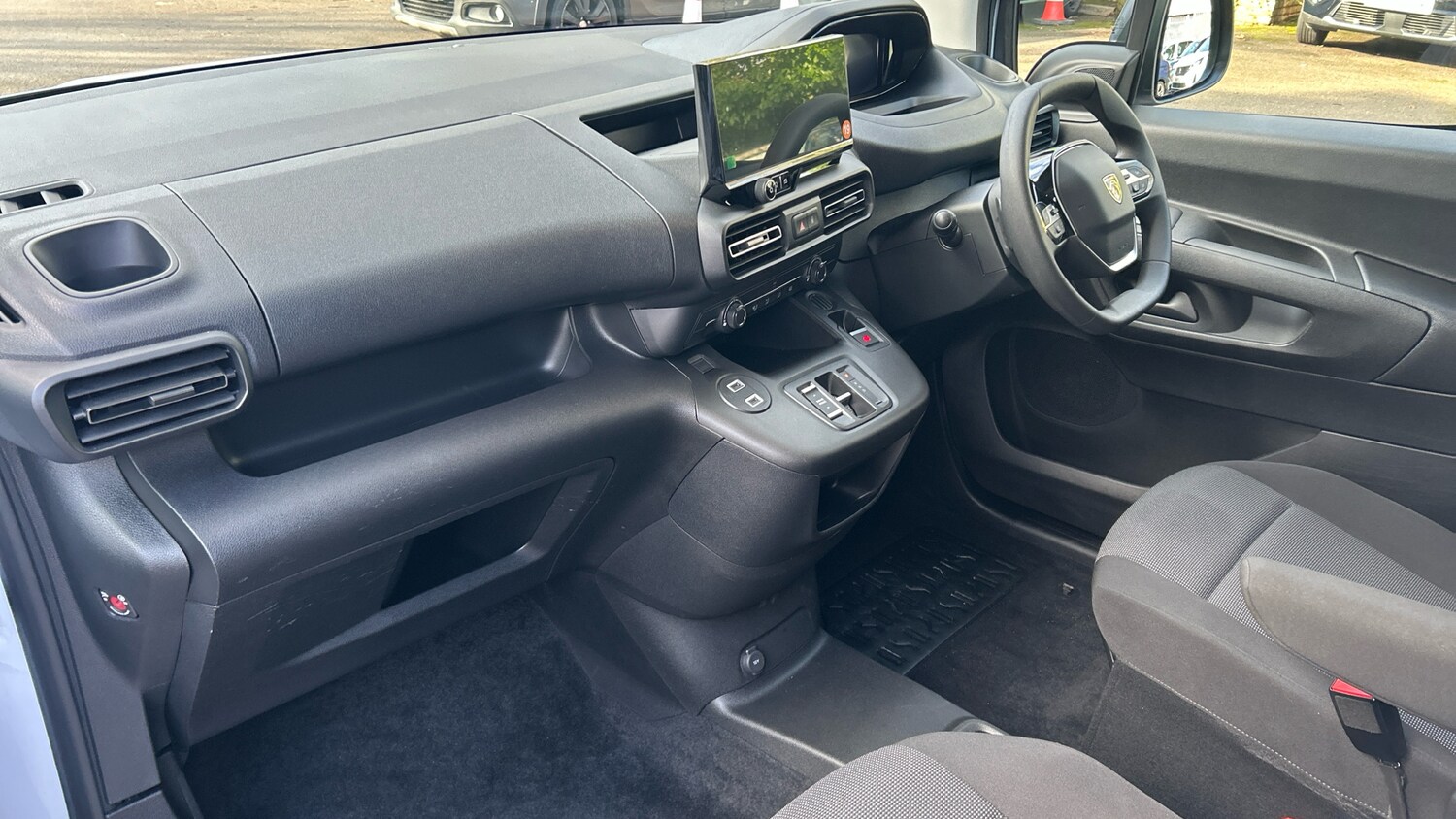 Used Peugeot Partner 2024 for sale - 77427064: Photo 12