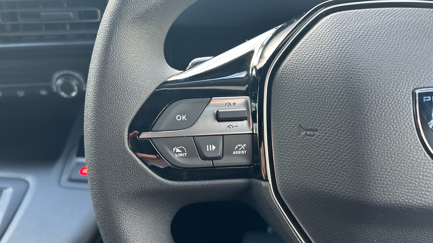 Used Peugeot Partner 2024 for sale - 77427064: Photo 23