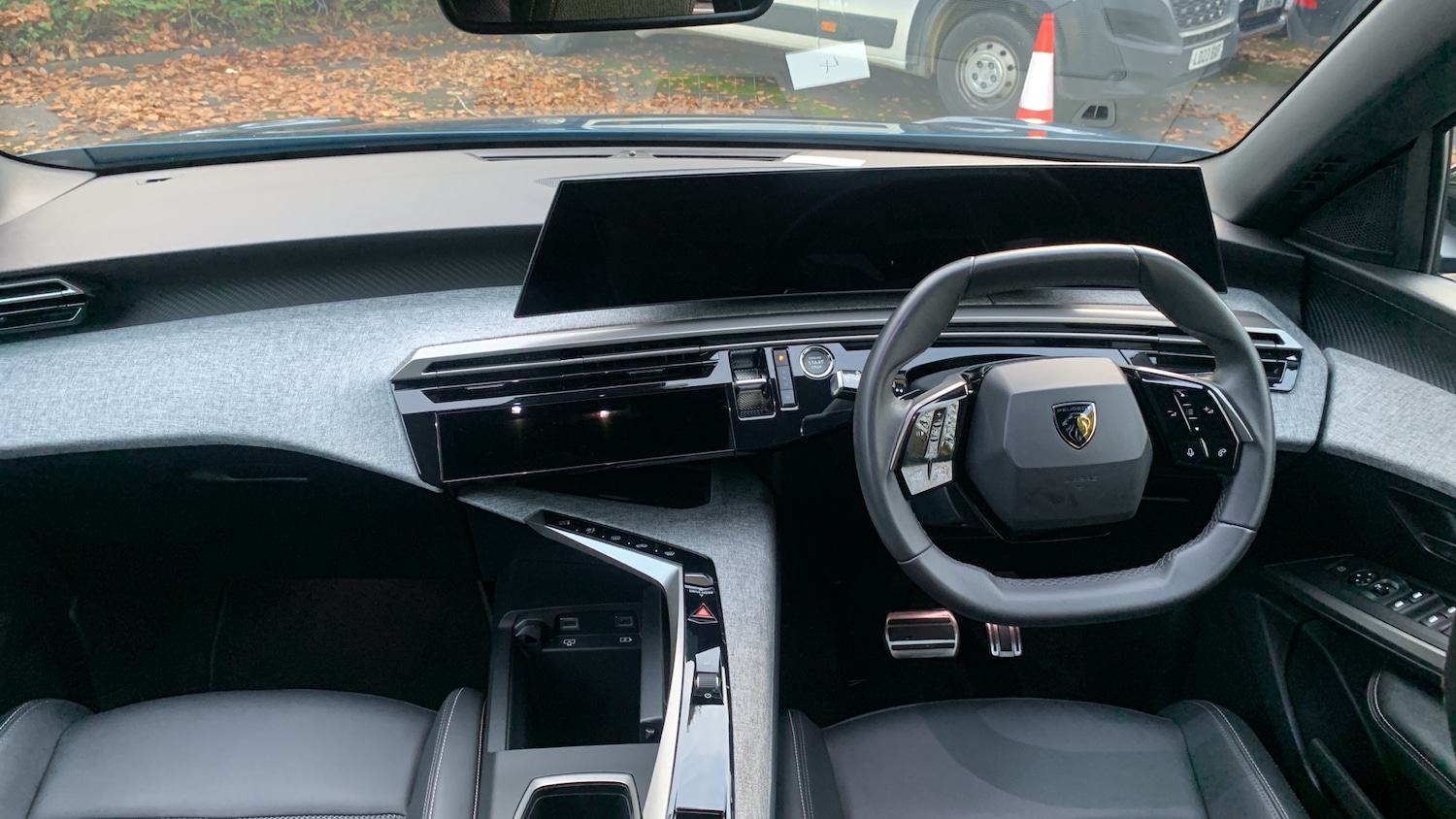 Used Peugeot 3008 2024 for sale - 76574301: Photo 4