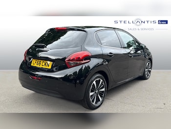 Used Peugeot 208 2018 for sale - 75521465: Photo