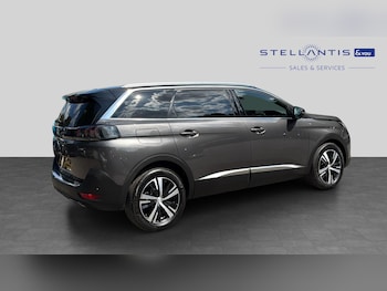 Used Peugeot 5008 2024 for sale - 79249674: Photo
