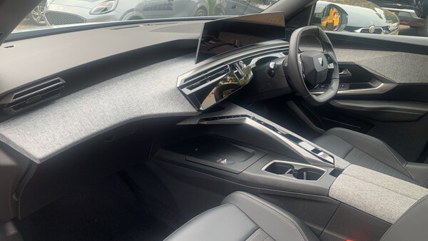 Used Peugeot 5008 2024 for sale - 76241083: Photo 12