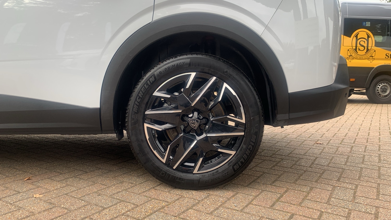 Used Peugeot 5008 2024 for sale - 76241083: Photo 16