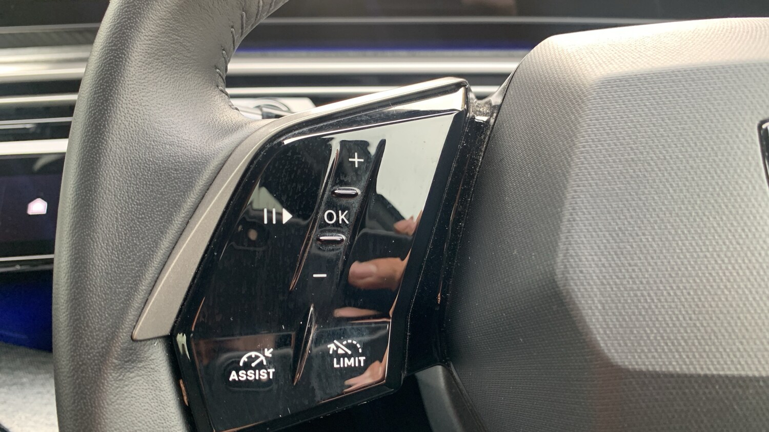 Used Peugeot 5008 2024 for sale - 76241083: Photo 23