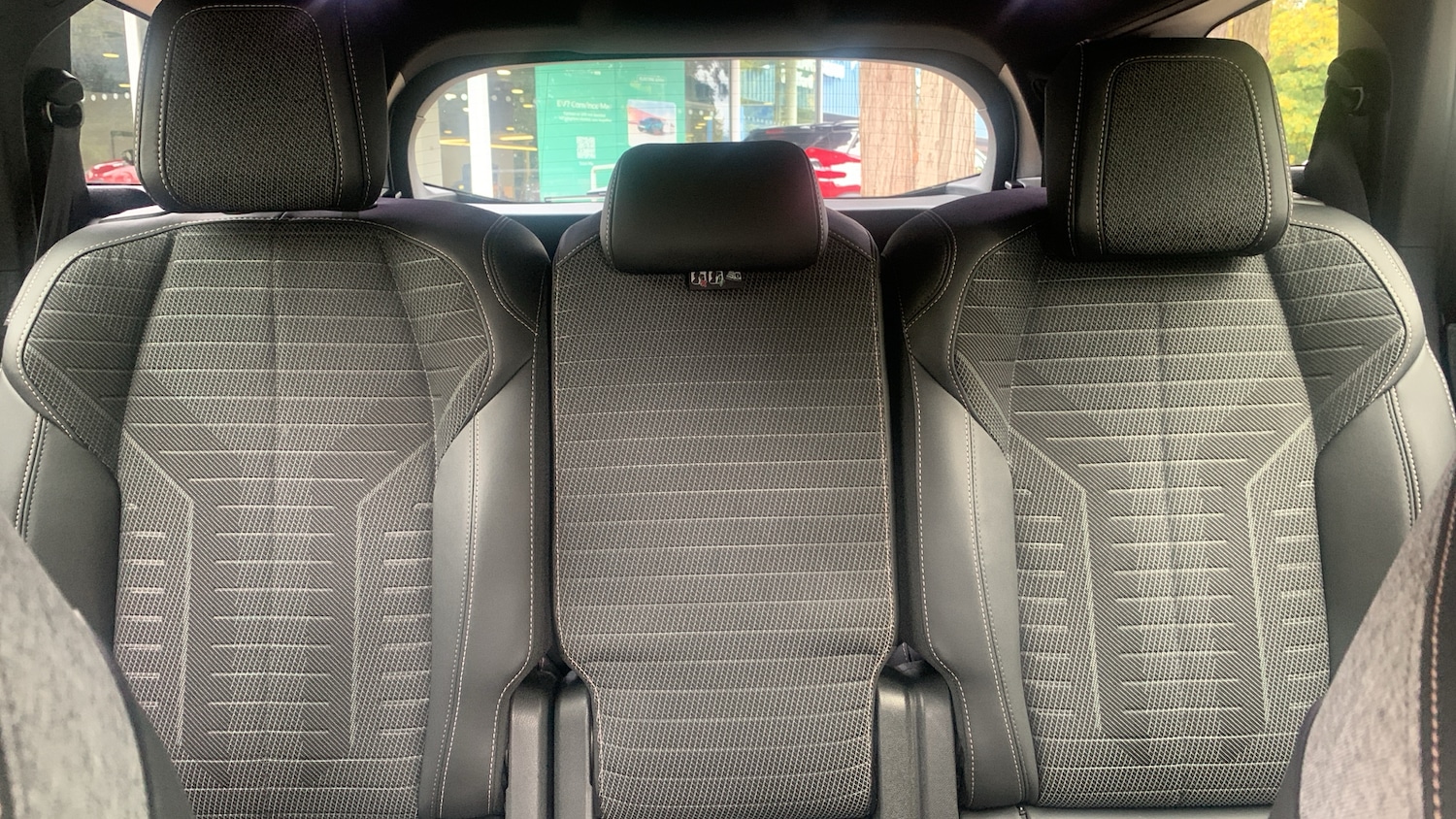 Used Peugeot 5008 2024 for sale - 76241083: Photo 25