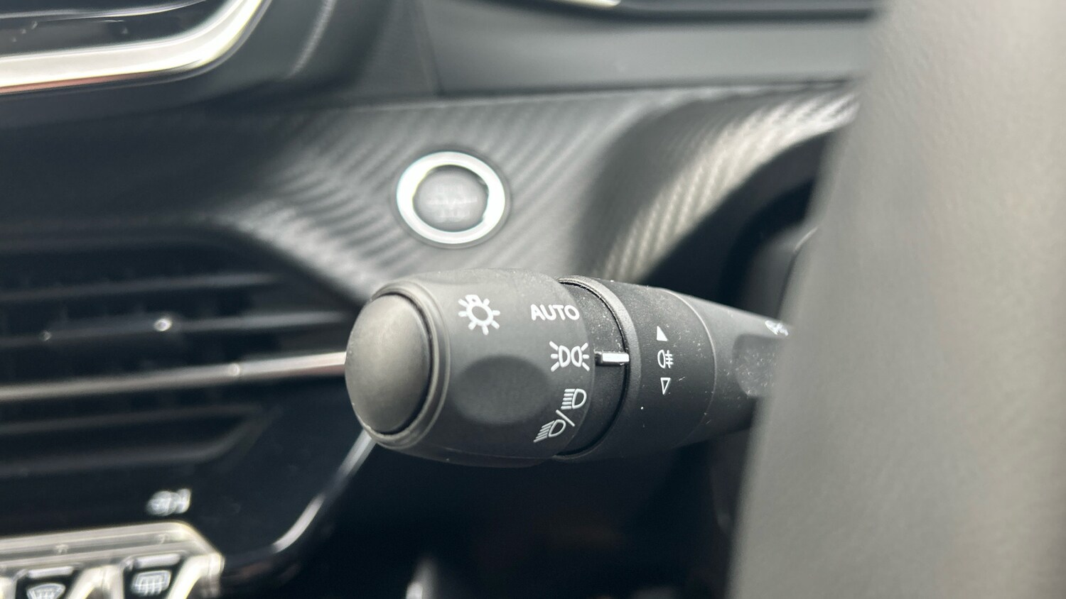 Used Peugeot 2008 2025 for sale - 77539157: Photo 27