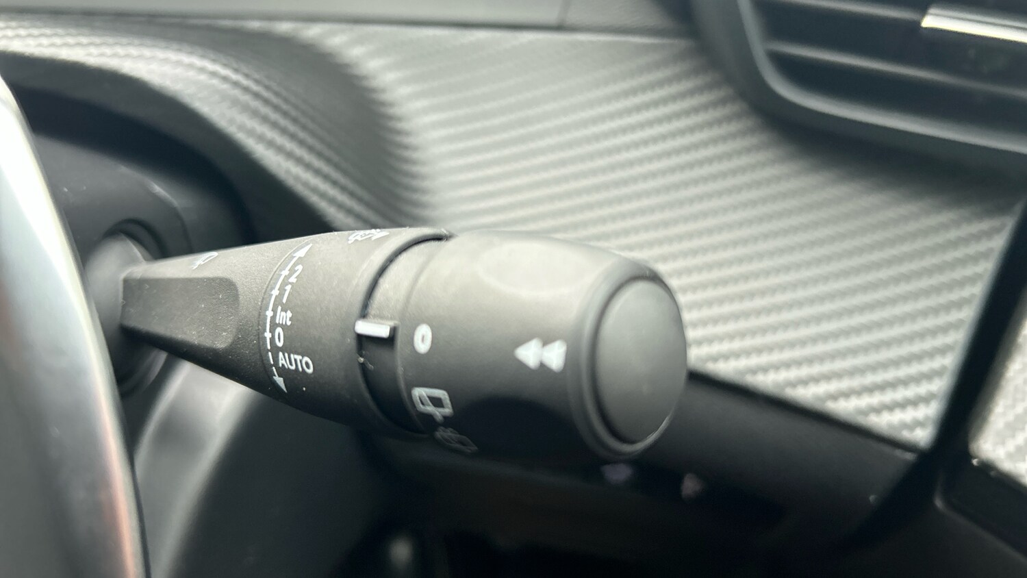 Used Peugeot 2008 2025 for sale - 77539157: Photo 28