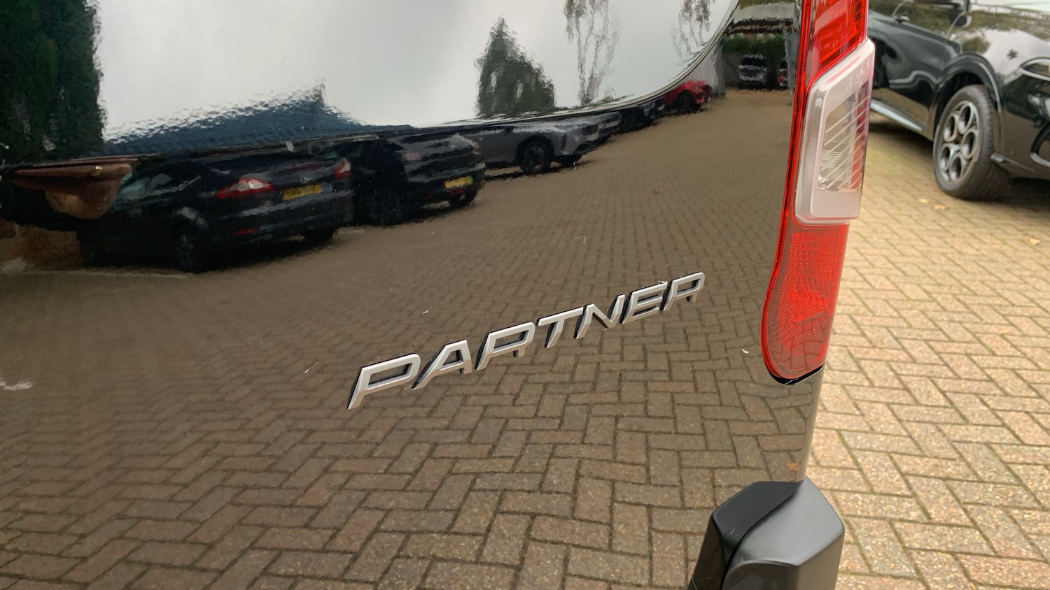 Used Peugeot Partner 2024 for sale - 76296638: Photo 44
