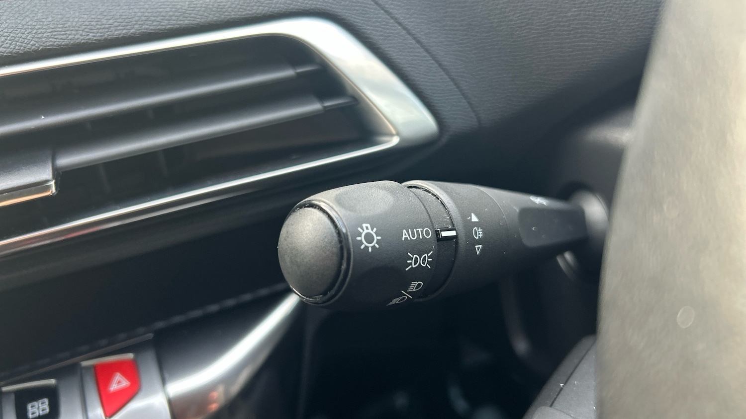 Used Peugeot 5008 2022 for sale - 77204878: Photo 28