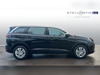 Used Peugeot 5008 2022 for sale - 77204878: Photo