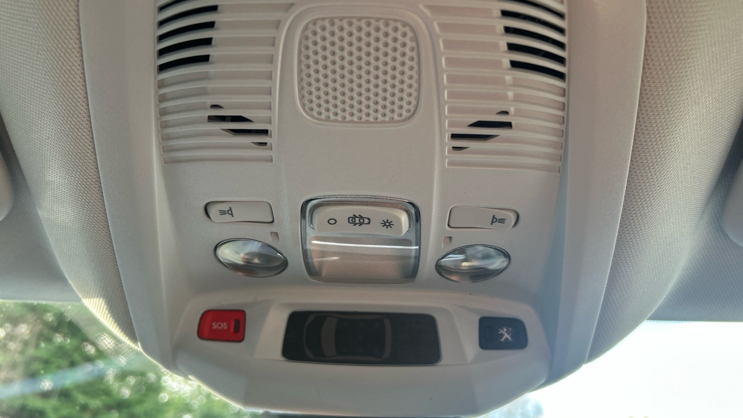 Used Peugeot 5008 2022 for sale - 77204878: Photo 37