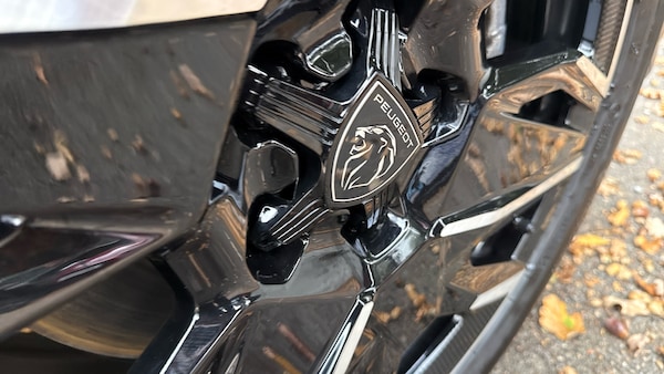 Used Peugeot 5008 2024 for sale - 76296620: Photo 18