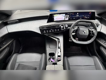 Used Peugeot 5008 2024 for sale - 76296620: Photo 4