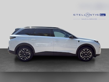 Used Peugeot 5008 2025 for sale - 79249600: Photo