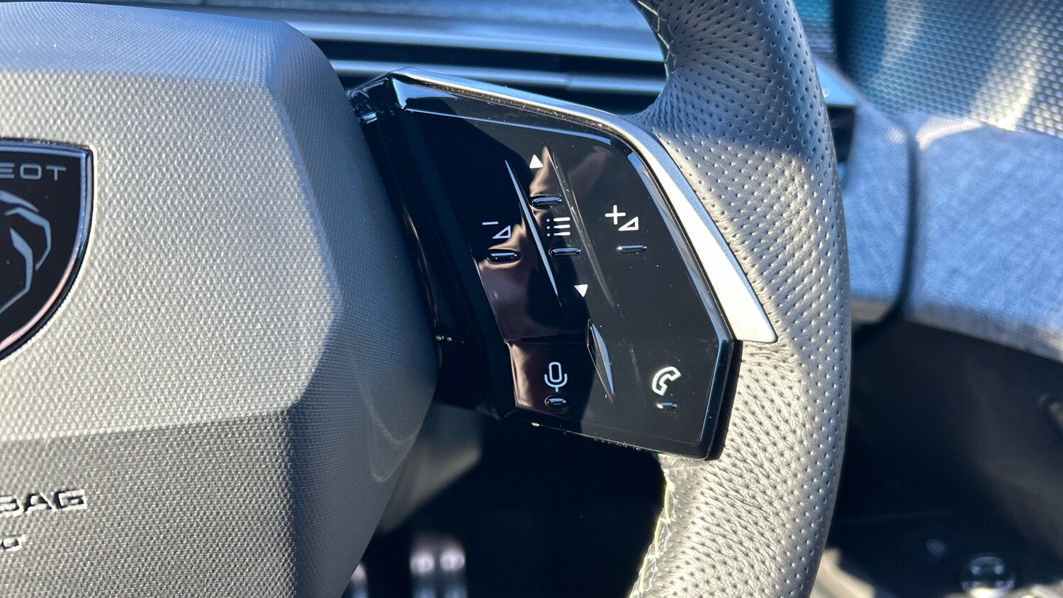 Used Peugeot 5008 2025 for sale - 77163965: Photo 24