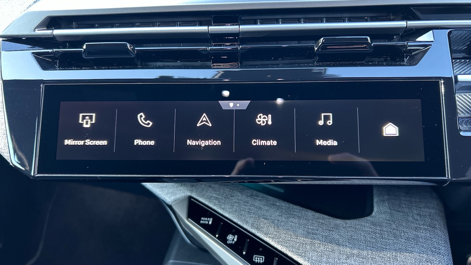 Used Peugeot 5008 2025 for sale - 77163965: Photo 41