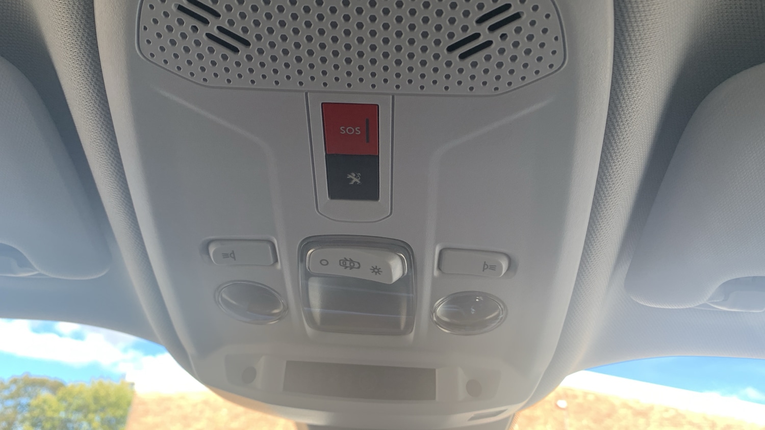 Used Peugeot 2008 2022 for sale - 76659869: Photo 39