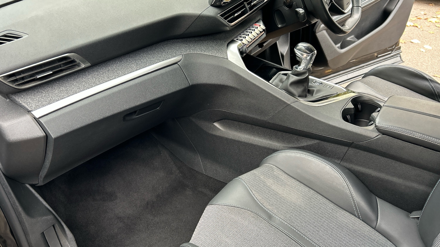 Used Peugeot 3008 2022 for sale - 76419702: Photo 12