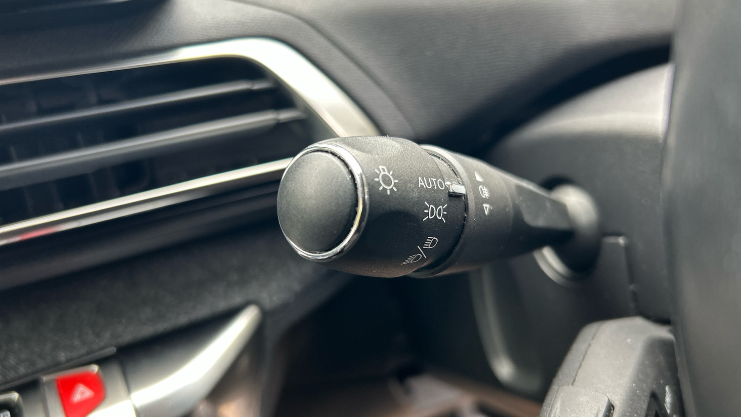 Used Peugeot 3008 2022 for sale - 76419702: Photo 27