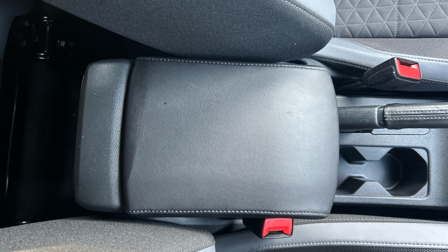 Used Volkswagen T-Cross 2023 for sale - 77121197: Photo 39