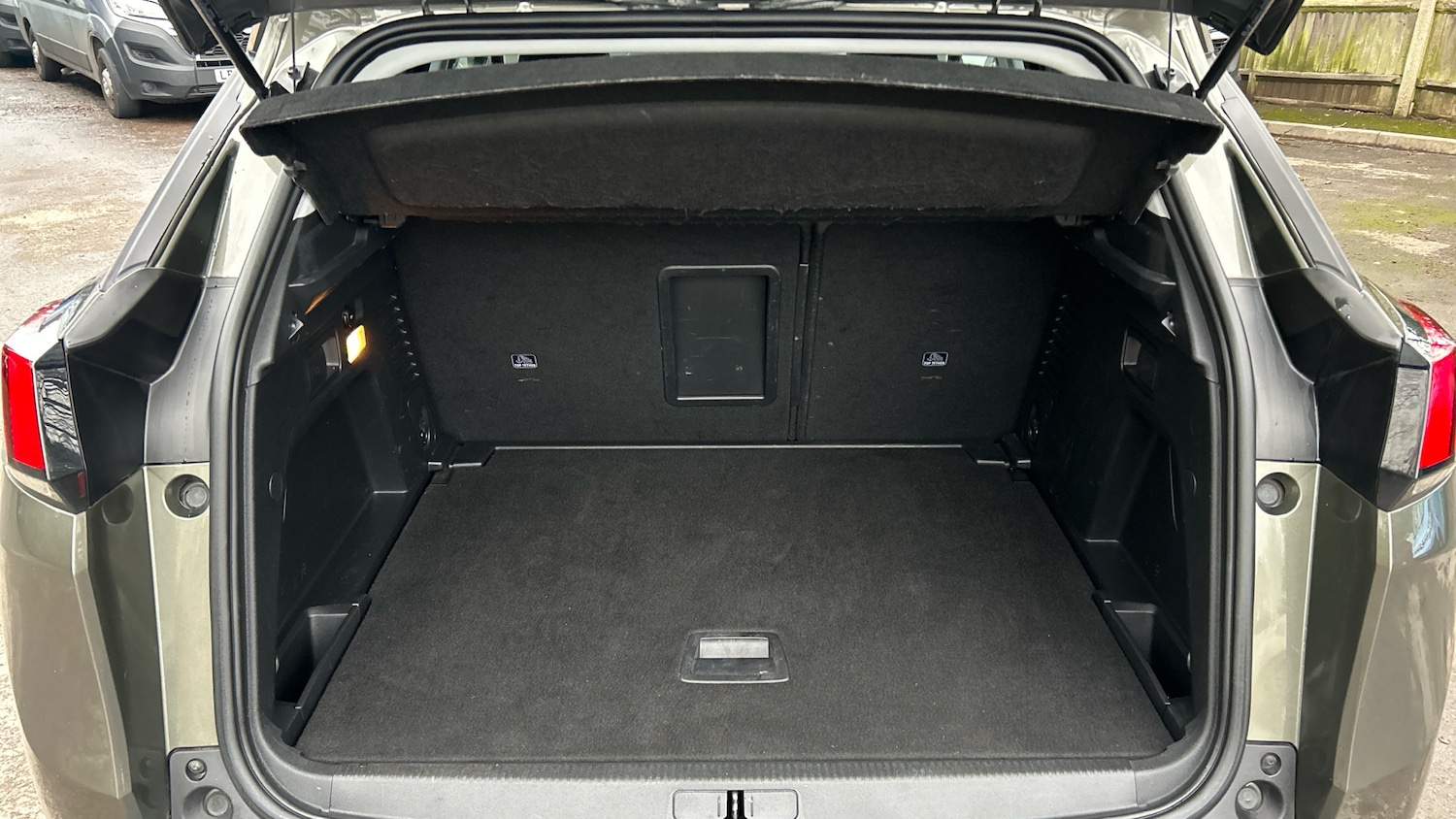 Used Peugeot 3008 2020 for sale - 77397066: Photo 19